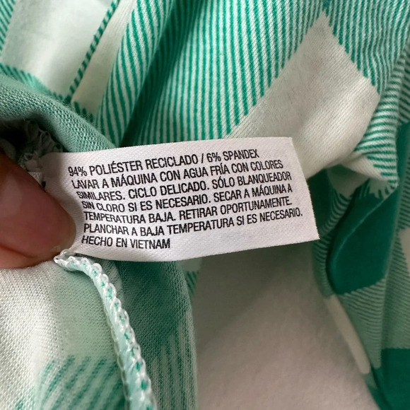 COLSIE Checkered Pull Over White & Green  Long Sleeves Large Top BNWOT - Picture 6 of 7